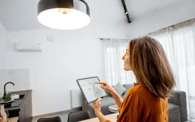 Mastering the Blend: Essential Elements of Hybrid Property Management